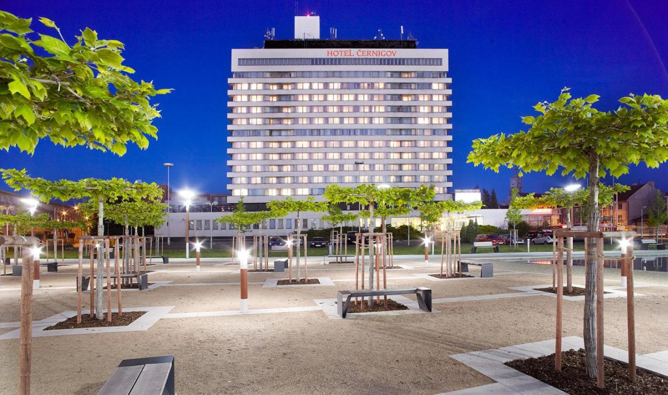 Hotel Cernigov Hradec Kralove Exterior photo