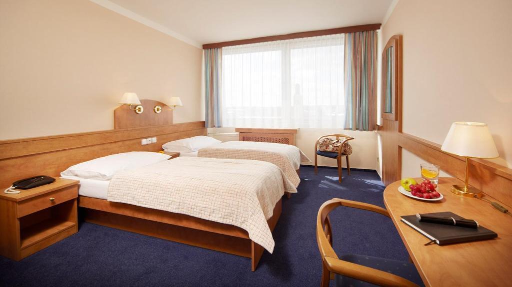Hotel Cernigov Hradec Kralove Exterior photo